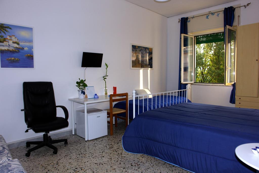 Mary'S Home Salerno Kamer foto
