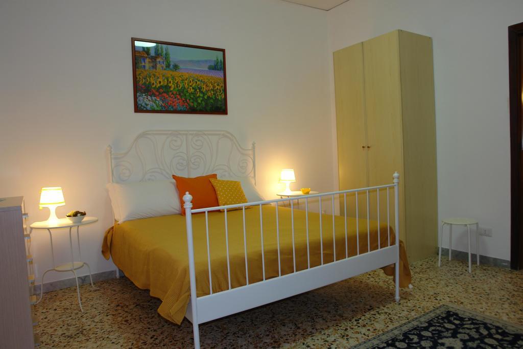 Mary'S Home Salerno Kamer foto